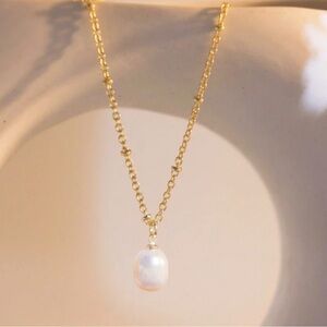 Fashion Jewelry Gold Pearl Necklace